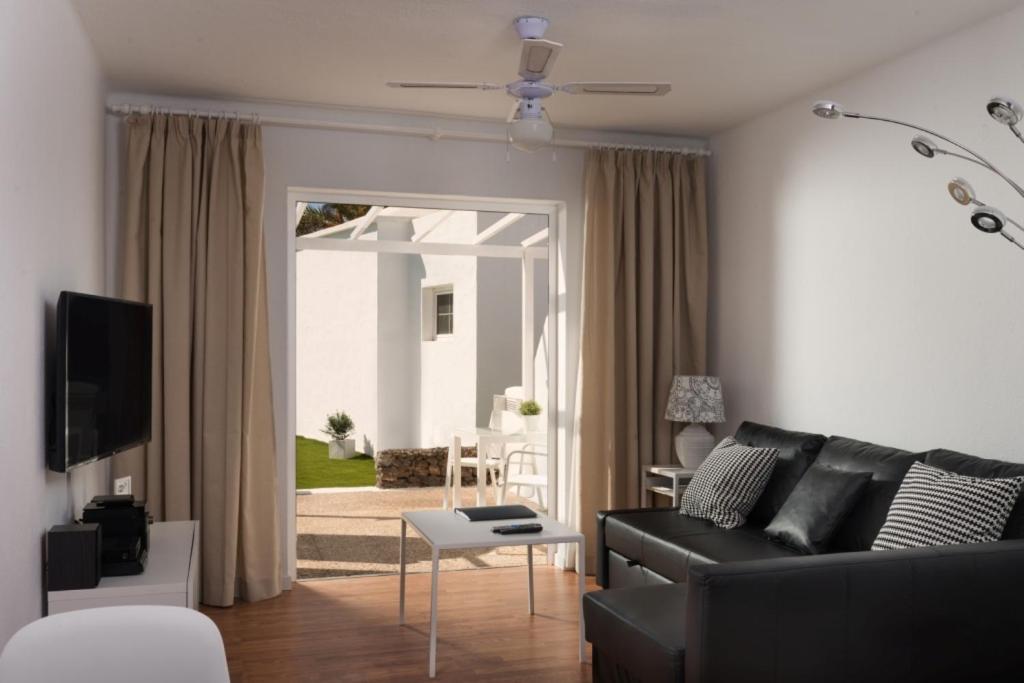 Villas New Lanzasuites Playa Blanca  Exterior foto