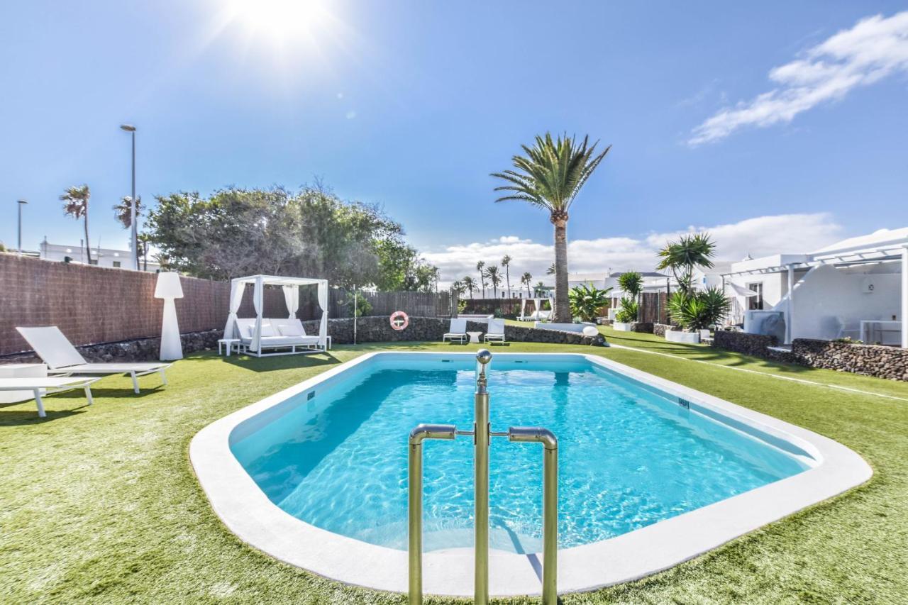 Villas New Lanzasuites Playa Blanca  Exterior foto