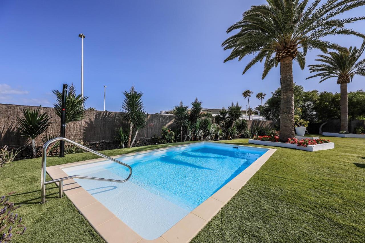 Villas New Lanzasuites Playa Blanca  Exterior foto